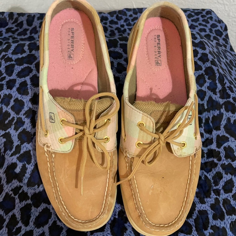 Pre-loved, Sperry tan, women’s loafers